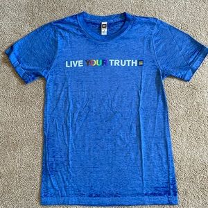 Human Rights Campaign t-shirt size S NWOT